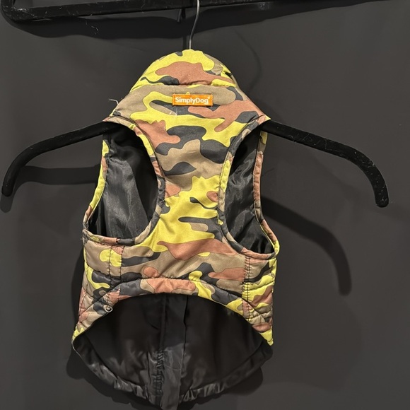 2 Lazy One dog t-shirts Bear & Stripes + SimplyDog Camo Jacket, size M - Picture 3 of 12